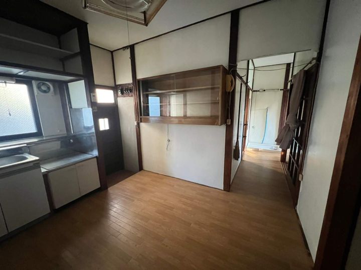 神奈川県平塚市東八幡1丁目(一戸建)の賃貸物件の居間