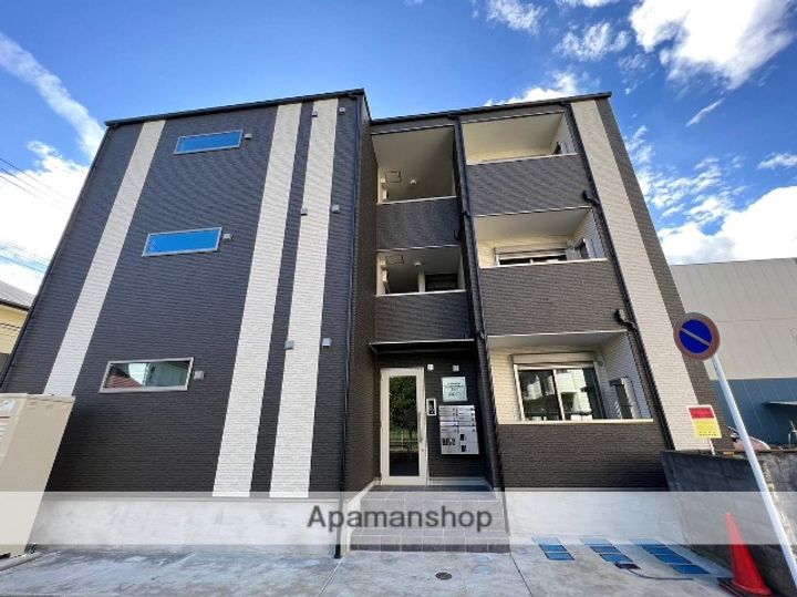 ジーメゾン東成瀬イーストの外観