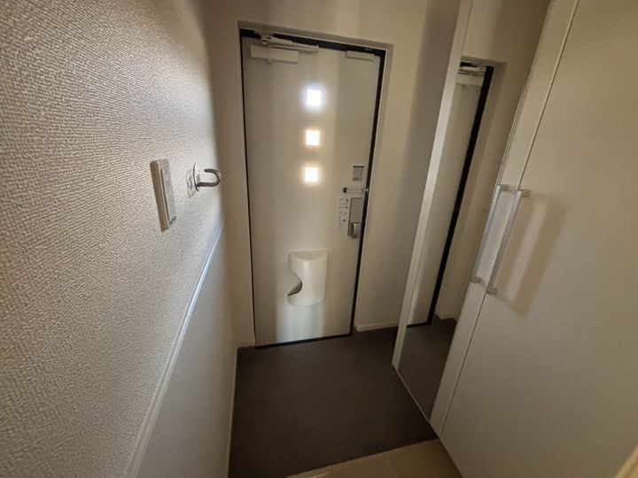 マートル南足柄の玄関