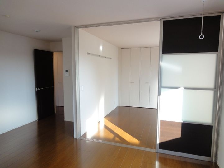 セジュール下瀬谷 Cの居間