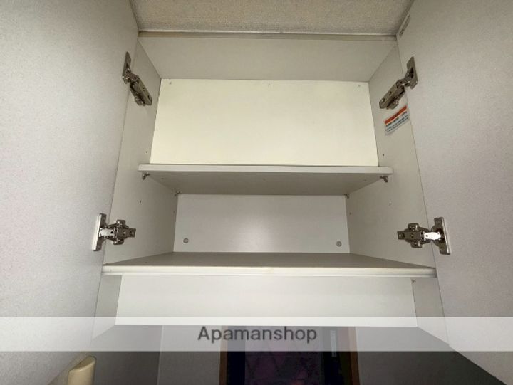 ピュアコートSANADAの内装