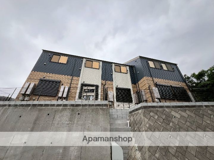 アザーレ・レーヴ東海大学前の外観