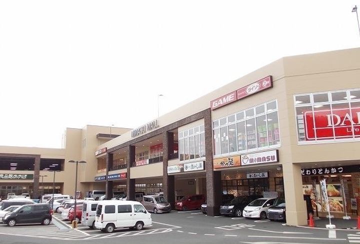 グランデュール21の周辺