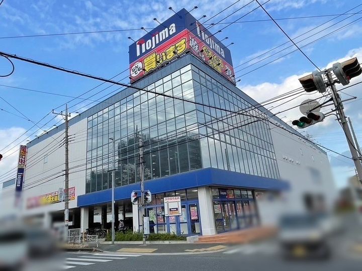 レオパレスウィンの周辺