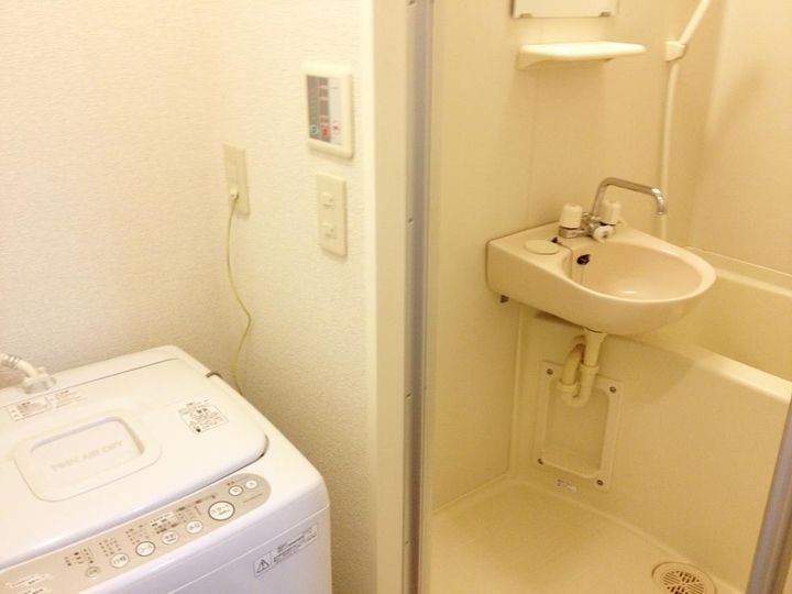 レオパレスK Iの風呂