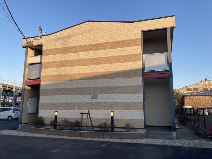 レオパレスアベニューⅡの外観