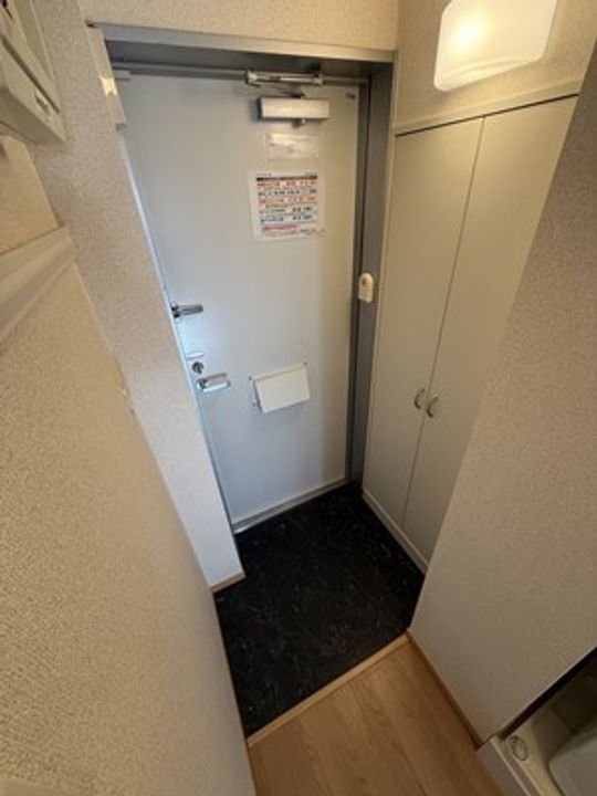 レオパレス時の玄関