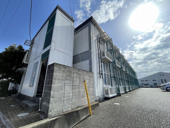 レオパレスプェルタ・デル・ソルの外観