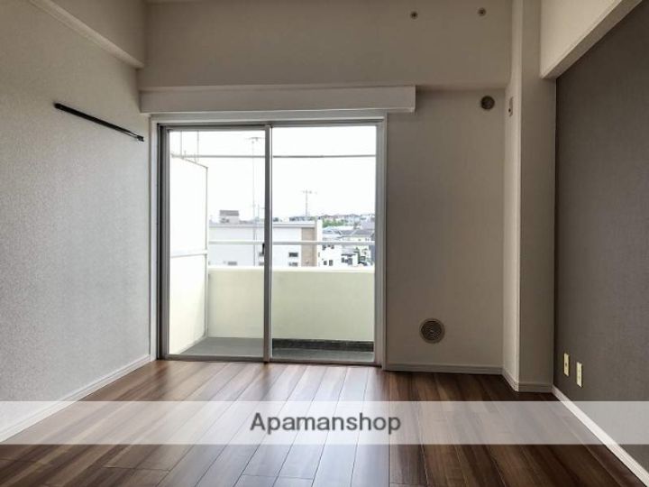 ライフフォーラム桜台の居間