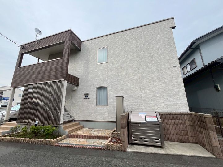 クレイノ郁の外観