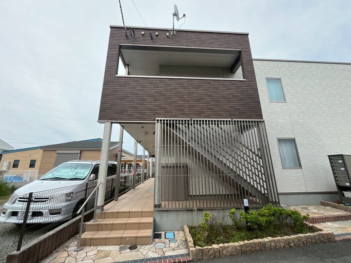 クレイノ郁の外観