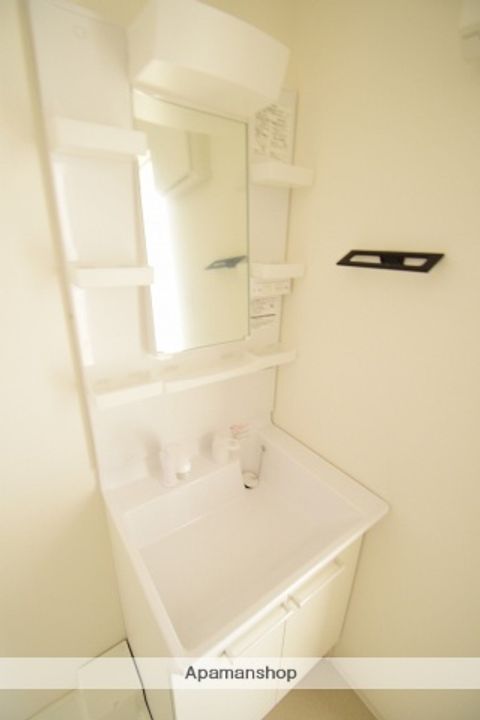 神奈川県藤沢市片瀬5丁目の賃貸アパートのその他画像