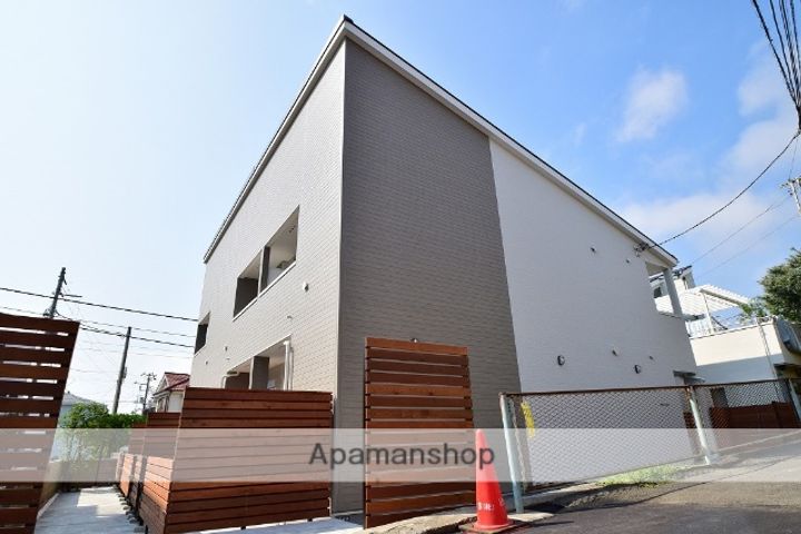 神奈川県藤沢市片瀬5丁目の賃貸アパートの外観