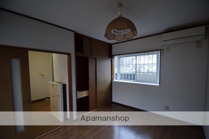 コーポ小沢Aの居間