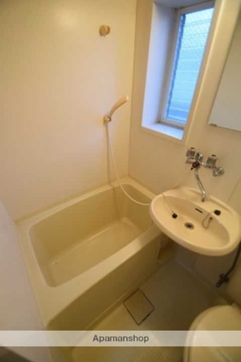 コーポ小沢Aの風呂