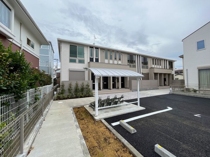 アイディールの外観