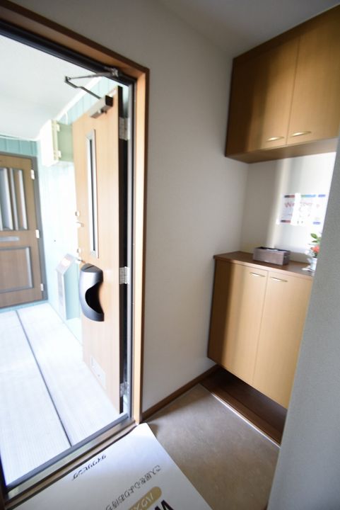 ルピナ大北 ABCDEFの玄関