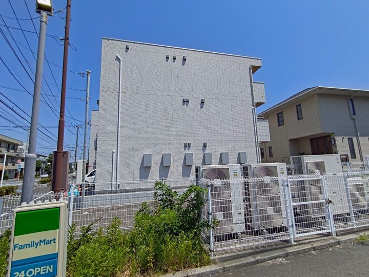 ブリーズコースト Aの外観