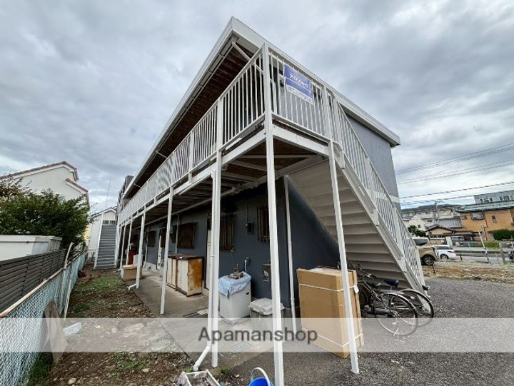 京和ハイツの外観