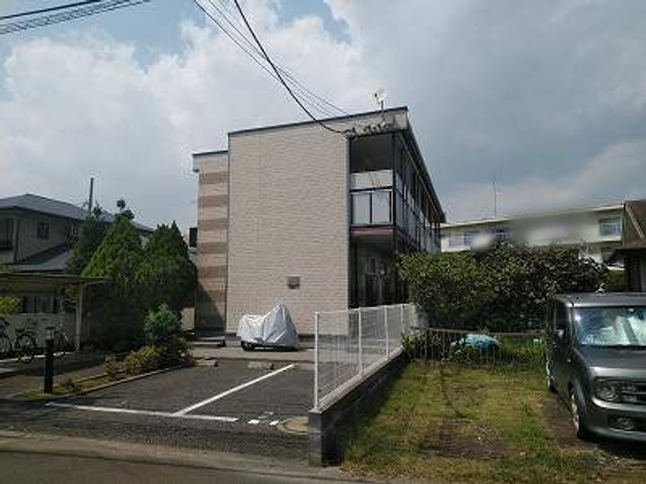 レオパレスツェーンブルグの外観