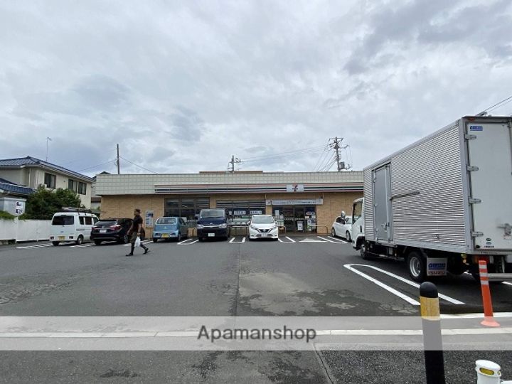 ファーストシティ六会の周辺