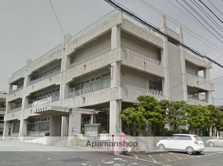 エンジェルキャロル201の周辺