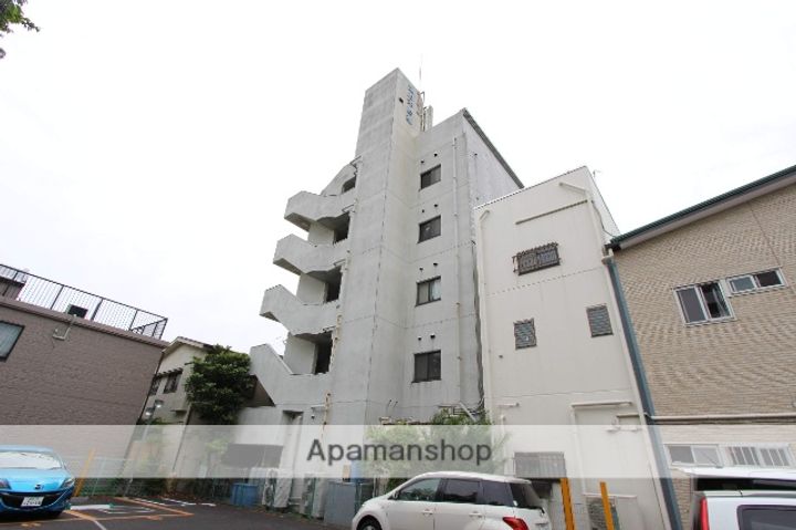 神奈川県平塚市見附町の賃貸マンションの外観