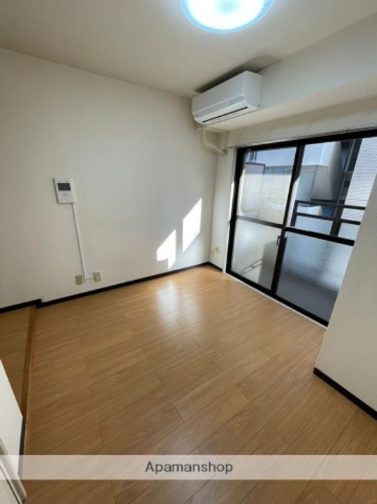 ライオンズマンション平塚明石町の居間