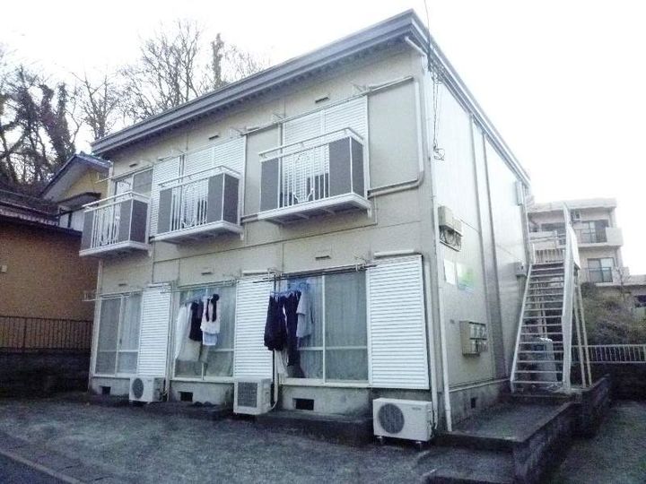 ハイツ・ライラック101号室の外観