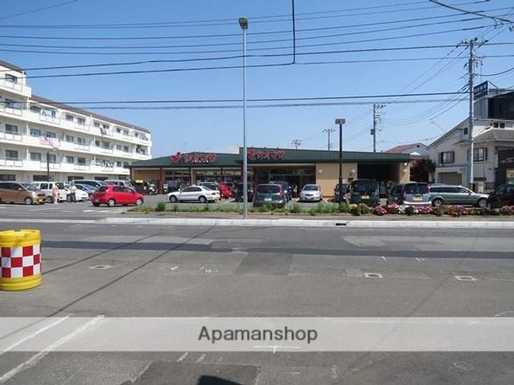 クリスタルバリヤの周辺