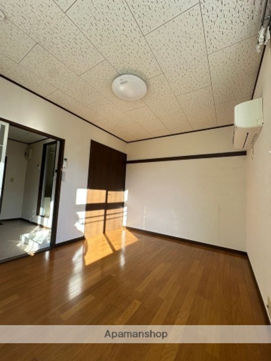 サンシャインホームコジマの内装