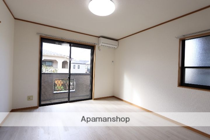 ルナリアの内装