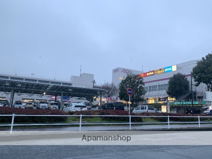 秦野パークアベニューの周辺