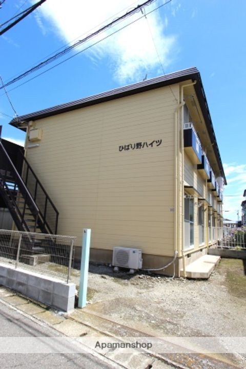 ひばり野ハイツの外観