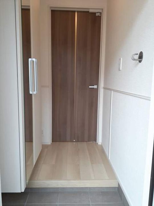 メゾンK・Aの玄関