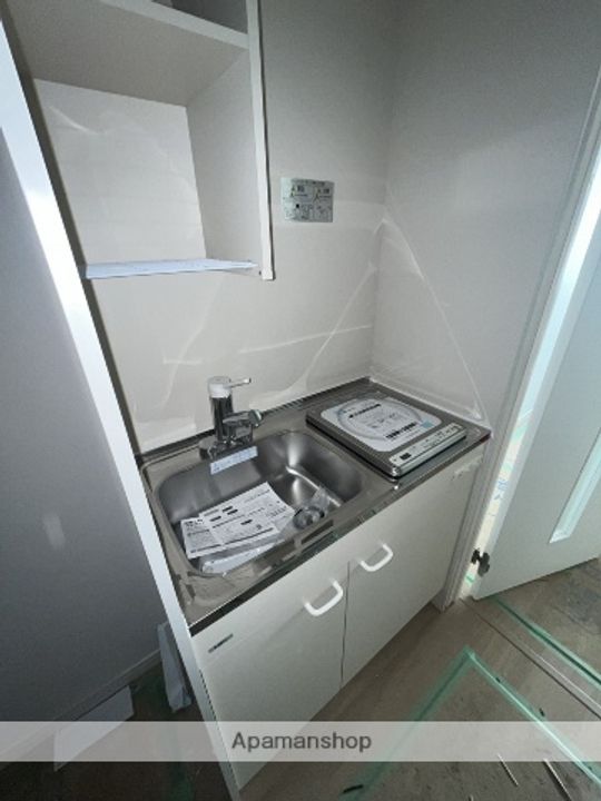 神奈川県藤沢市鵠沼橘2丁目の賃貸アパート104のキッチン