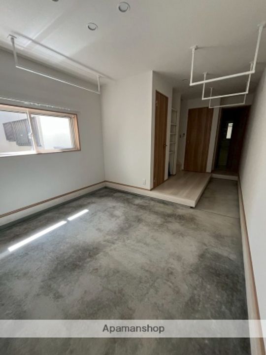 MELDIA茅ヶ崎の玄関