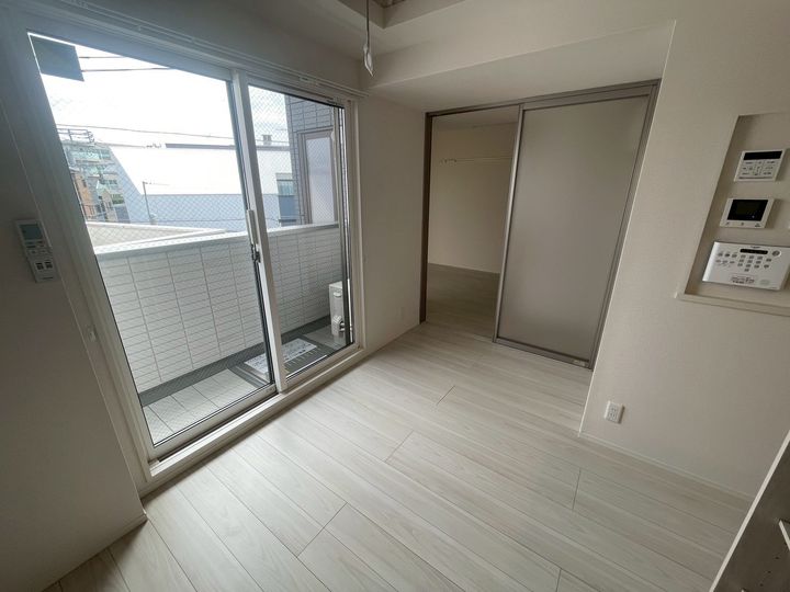 グリシーナ鵠沼石上の居間