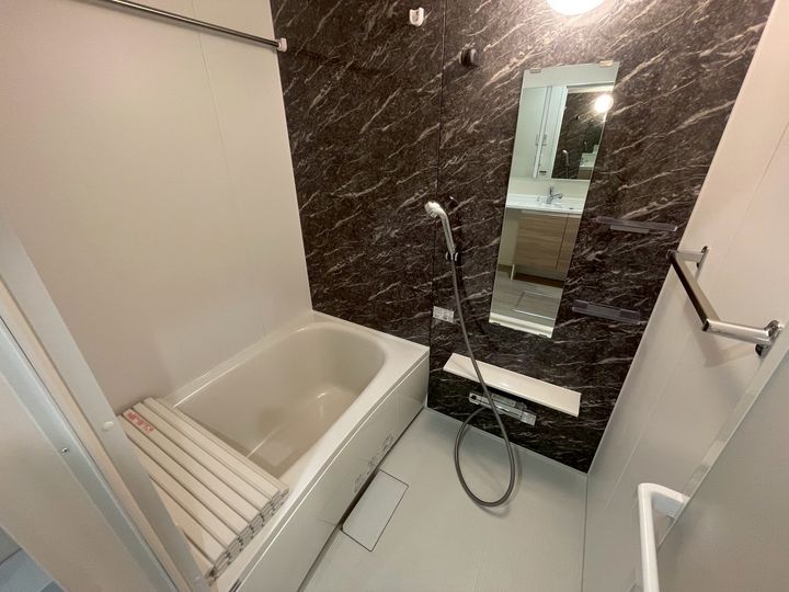 グリシーナ鵠沼石上の風呂