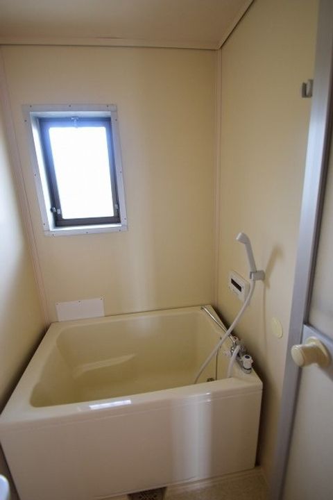 コーポラス谷神Aの風呂