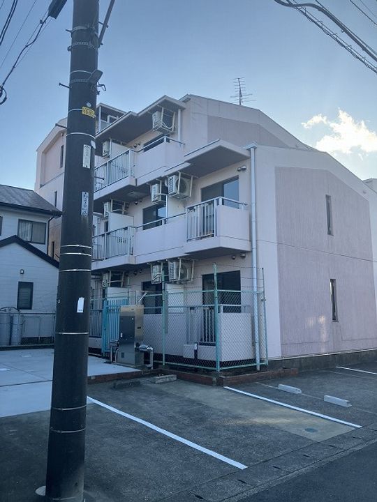 マウロア大磯109の外観