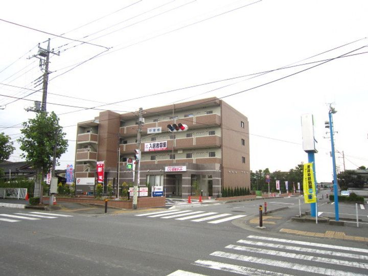 エクレセンス新富の外観