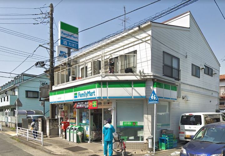 エクレセンス新富の周辺