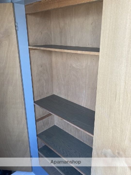 ヒルズ岡本の内装