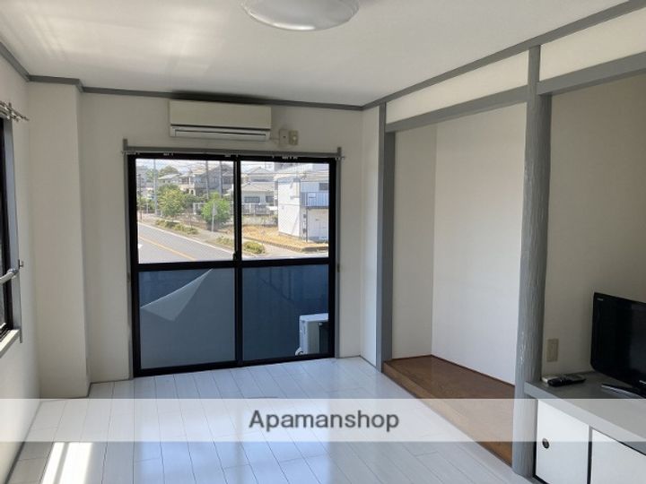 ヒルズ岡本の内装