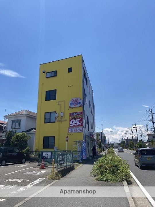 ヒルズ岡本の外観