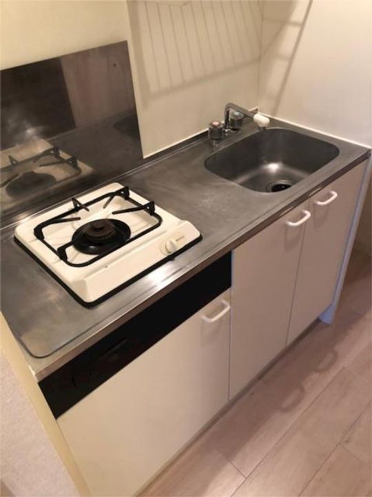 シャンブル南林間のキッチン