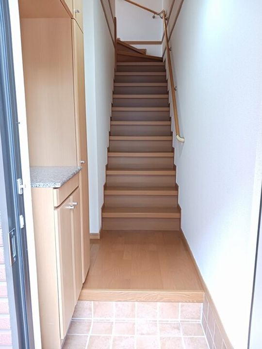 ベルメゾン参番館の玄関