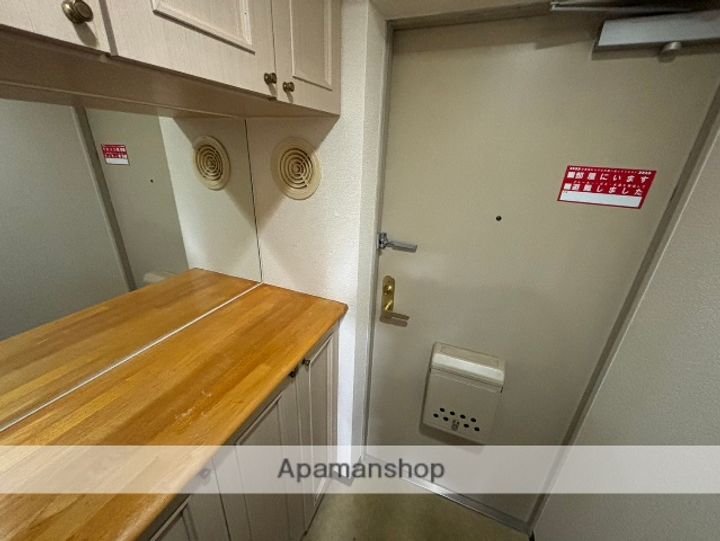 ライオンズプラザ平塚第2の玄関