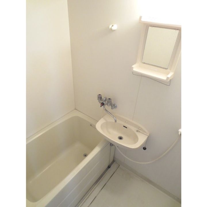 シェトワ瀬谷の風呂